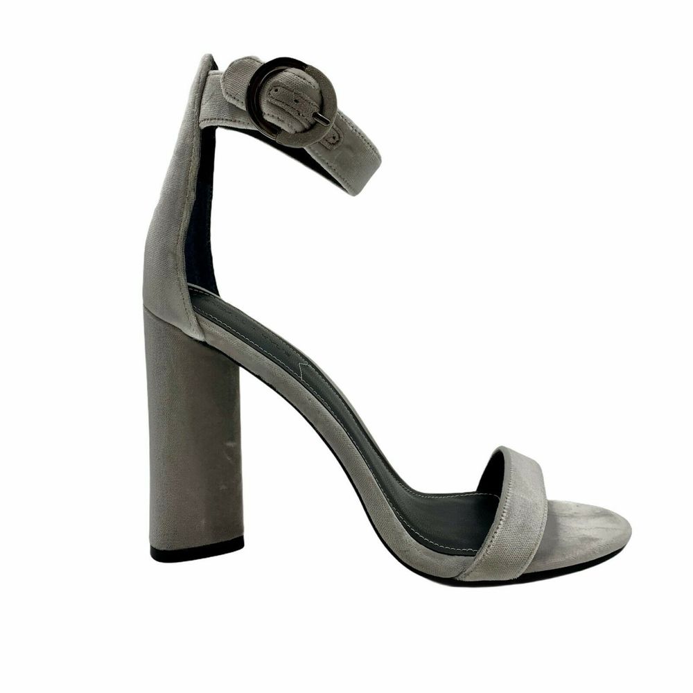 Kendall And Kylie Gray Velvet High Heels Size 9